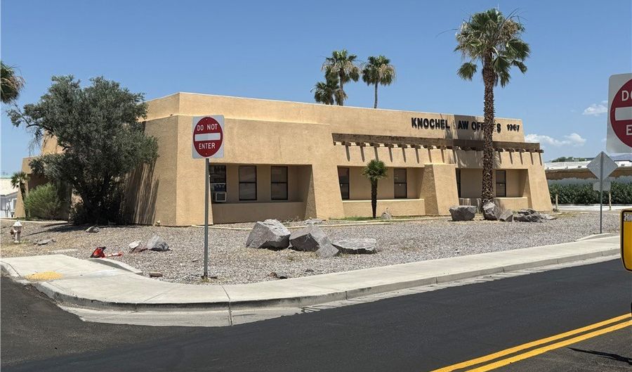 1967 Highway 95, Bullhead City, AZ 86442 - 0 Beds, 0 Bath