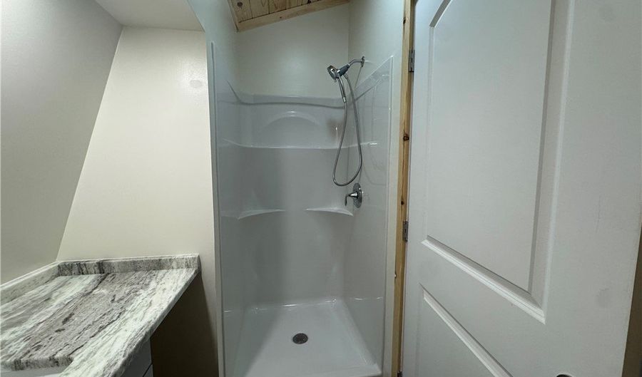 5919 Lake Rd W 31, Ashtabula, OH 44004 - 3 Beds, 2 Bath