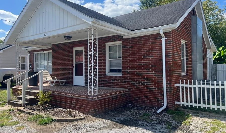 63 S 2nd St, Allen, KY 41601 - 3 Beds, 4 Bath