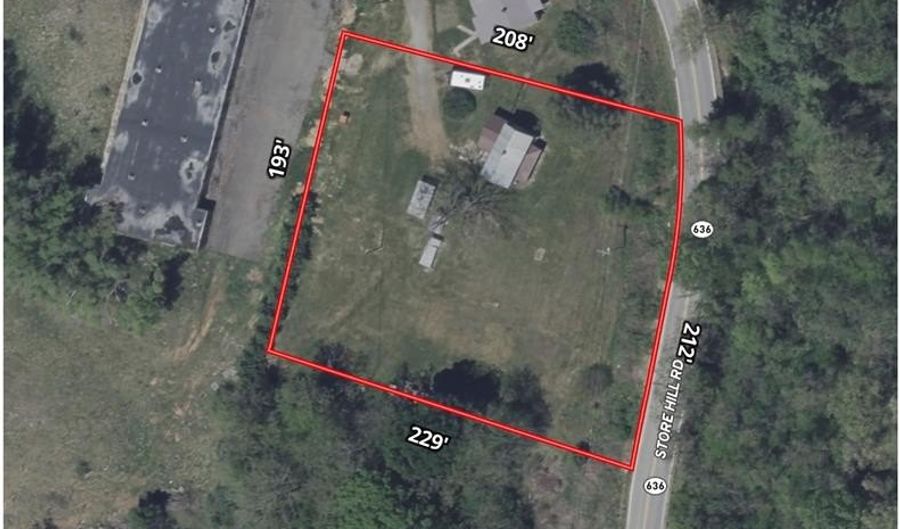 483 Store Hill Rd, Austinville, VA 24312 - 2 Beds, 1 Bath