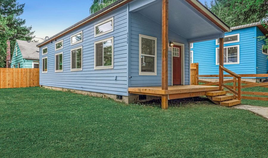 9506 SE 29th Ave, Milwaukie, OR 97222 - 2 Beds, 1 Bath