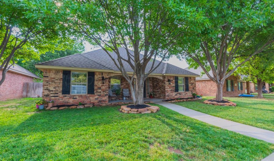 3807 ROSS St, Amarillo, TX 79118 - 3 Beds, 2 Bath