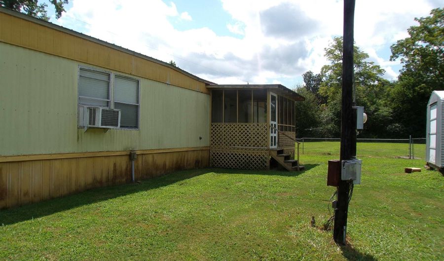 1619 W SANDERS St, Anniston, AL 36201 - 2 Beds, 1 Bath