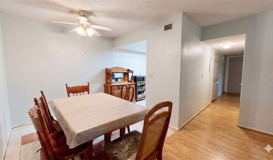 912 LAKE DESTINY Rd F, Altamonte Springs, FL 32714 - 3 Beds, 2 Bath