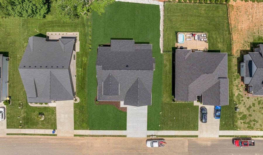 6457 E Haven Way, Alvaton, KY 42122 - 4 Beds, 4 Bath