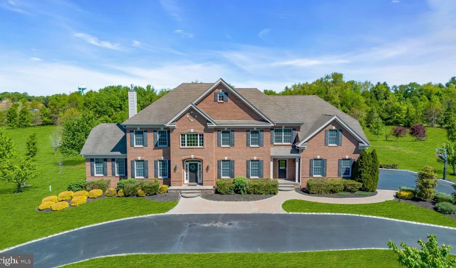4 RIDGEVIEW Way, Allentown, NJ 08501 - 5 Beds, 6 Bath