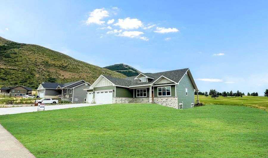 127 E PAPWORTH, Afton, WY 83110 - 4 Beds, 2 Bath