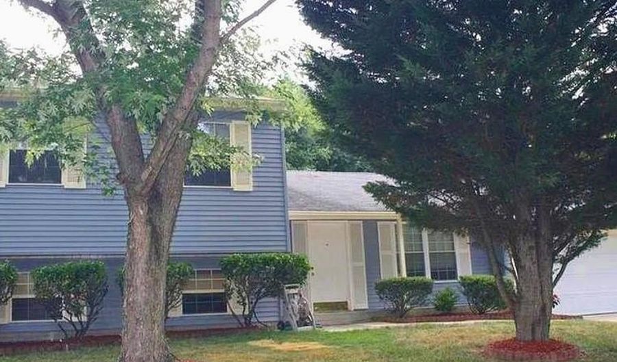 1310 KINGS VALLEY Dr, Bowie, MD 20721 - 3 Beds, 4 Bath