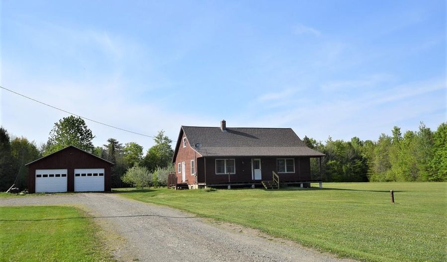 150 Maxwell Rd, Lee, ME 04455 - 4 Beds, 2 Bath