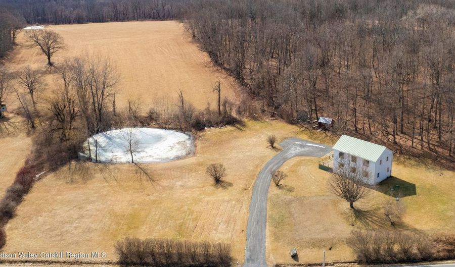 150 Sawchuck Rd, Ancram, NY 12502 - 4 Beds, 3 Bath