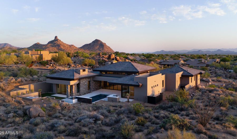9750 E TROON NORTH Dr, Scottsdale, AZ 85262 - 4 Beds, 6 Bath