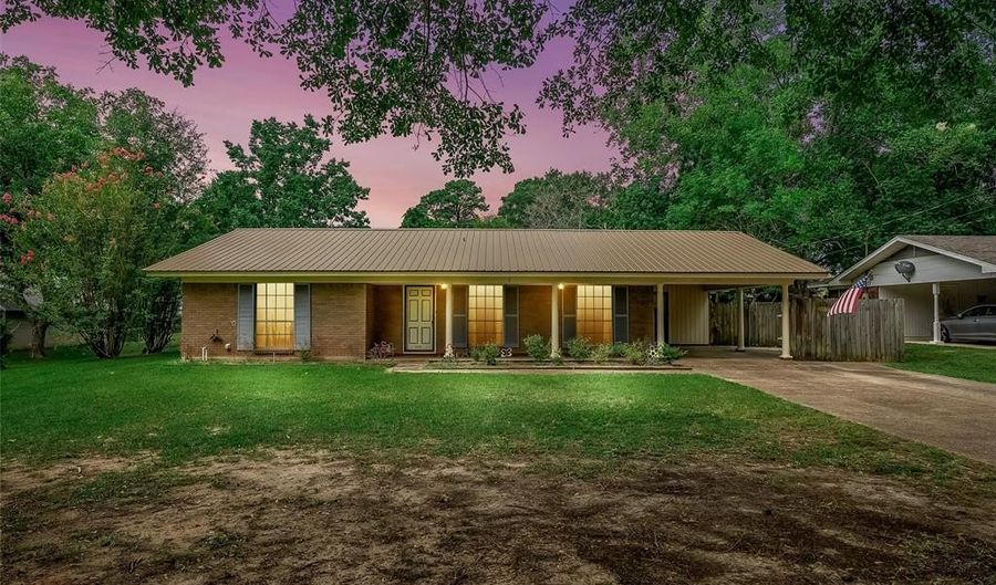 407 Fincher Rd, Minden, LA 71055 - 2 Beds, 2 Bath