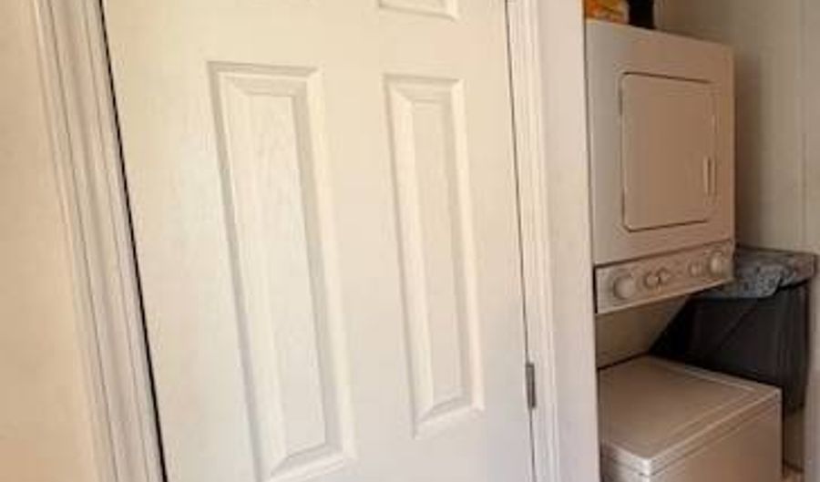 8310 Nelson Way 98, Escondido, CA 92026 - 1 Beds, 1 Bath