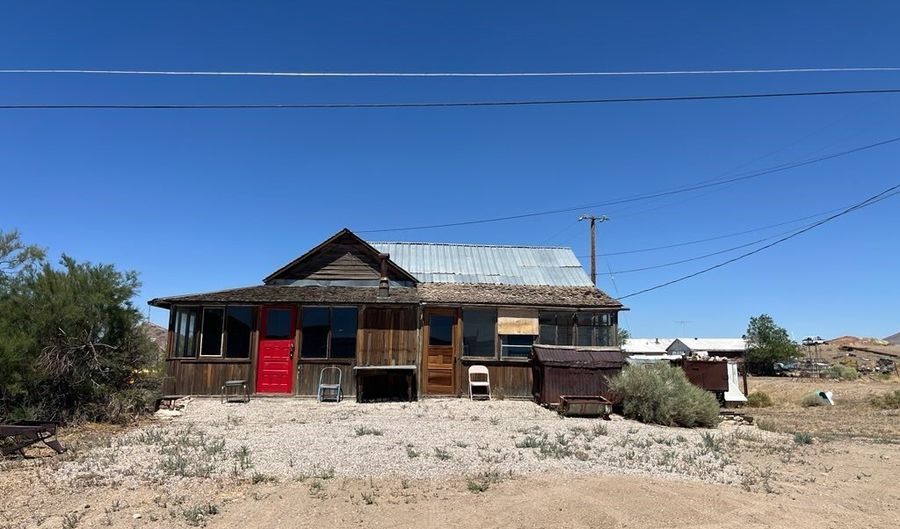 901 E Myers Ave, Goldfield, NV 89013 - 2 Beds, 1 Bath