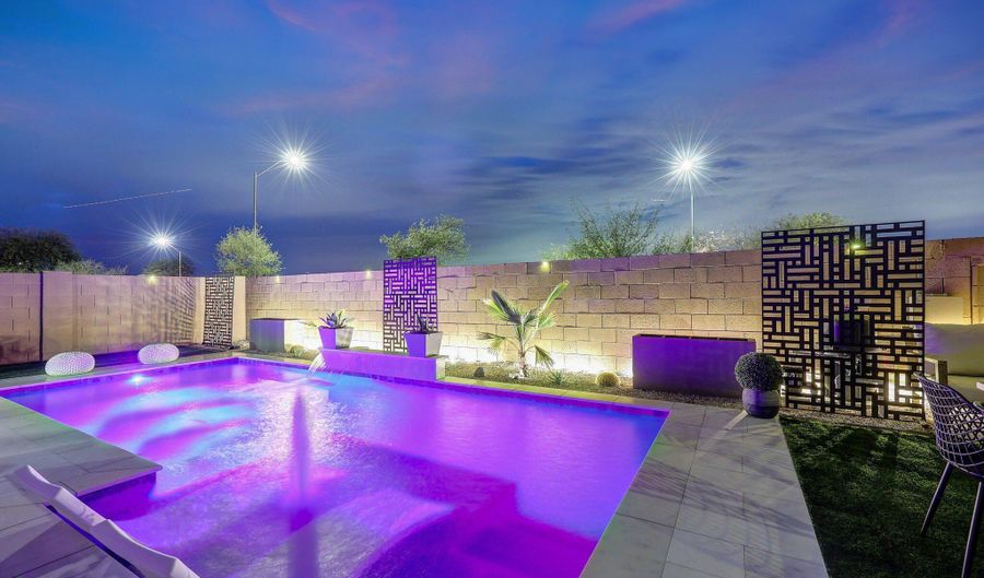 738 W Kingman Dr, Casa Grande, AZ 85122 - 4 Beds, 3 Bath