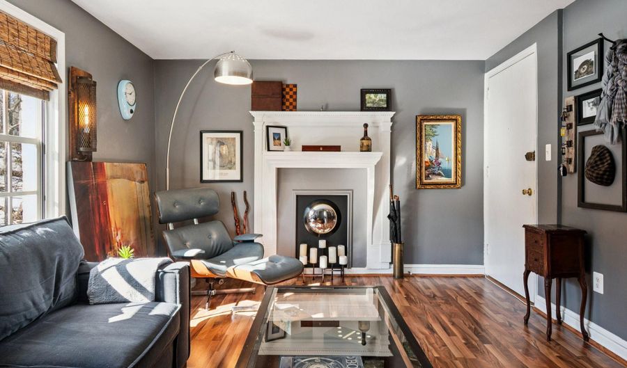 706 S ARLINGTON MILL Dr 18302, Arlington, VA 22204 - 1 Beds, 1 Bath