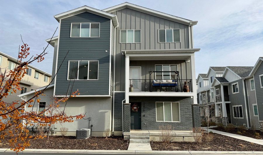 15079 S REINS Way 713, Bluffdale, UT 84065 - 3 Beds, 4 Bath