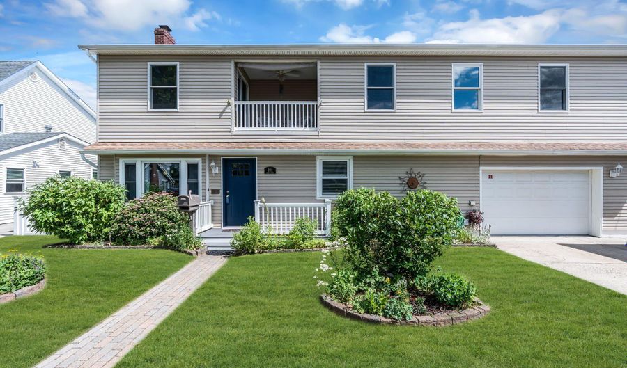 101 River Ct, Belmar, NJ 07719 - 4 Beds, 3 Bath