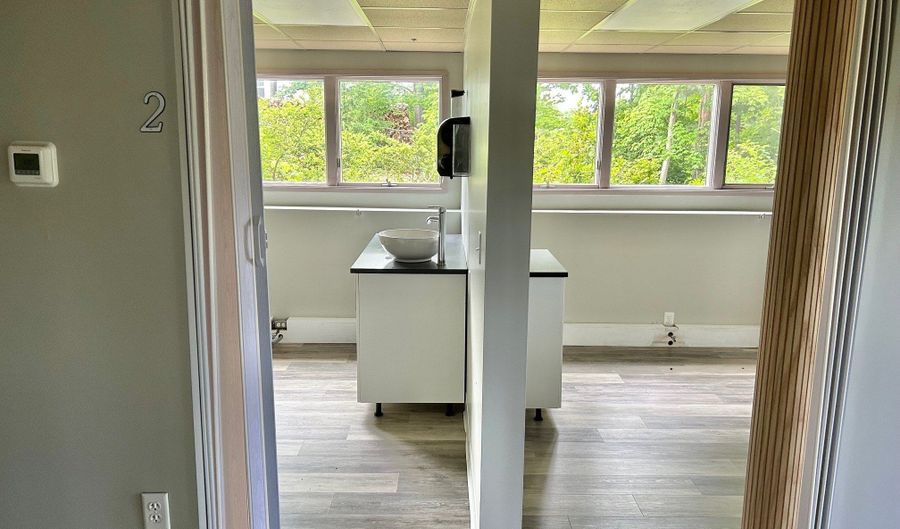 46 W Avon Rd Dental Office, Avon, CT 06001 - 0 Beds, 0 Bath