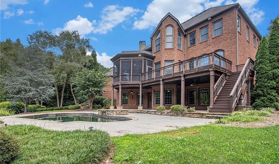 15900 Meadow King Way, Alpharetta, GA 30004 - 6 Beds, 6 Bath