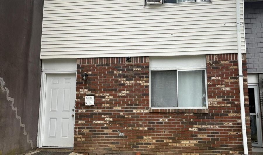 1203 Washington Ave, Asbury Park, NJ 07712 - 2 Beds, 2 Bath