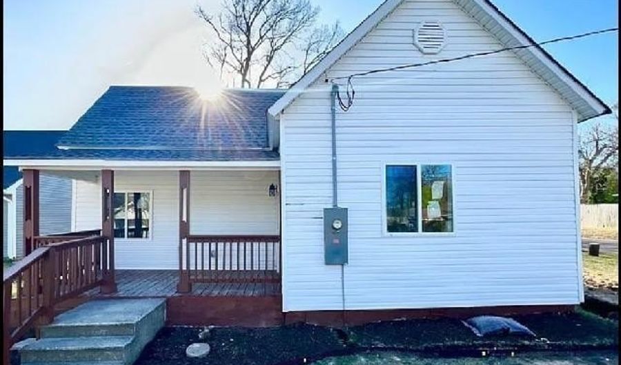 603 First St, Benton, AR 72015 - 3 Beds, 1 Bath