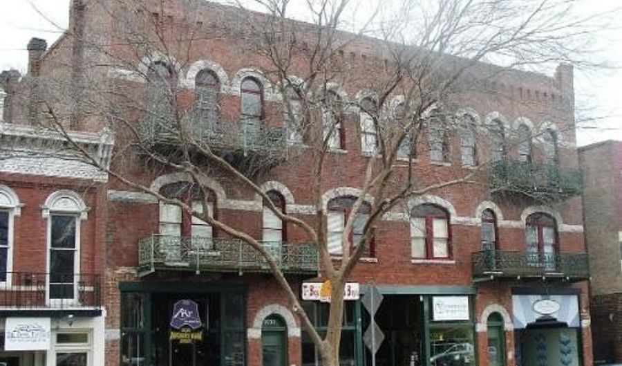 1030 Broad St C, Augusta, GA 30901 - 2 Beds, 1 Bath
