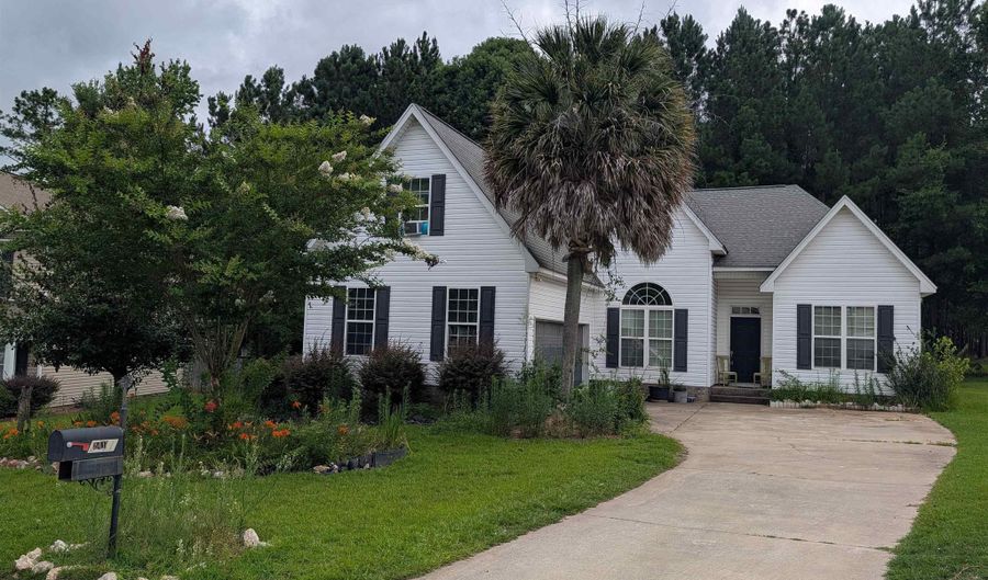 241 Blythe Creek Dr, Blythewood, SC 29016 - 4 Beds, 2 Bath