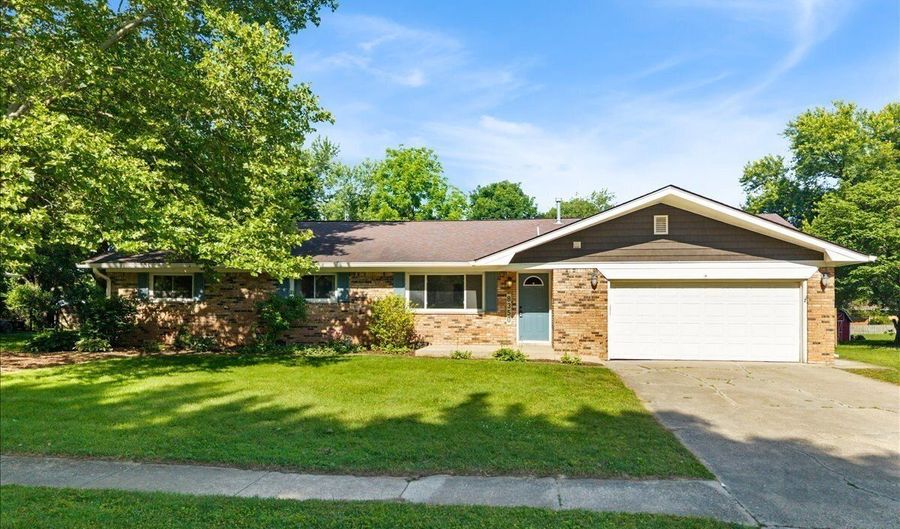8350 Burn Ct, Indianapolis, IN 46217 - 4 Beds, 2 Bath
