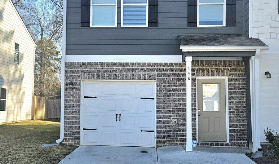 148 Village Green V Dr, Adairsville, GA 30103 - 3 Beds, 2 Bath