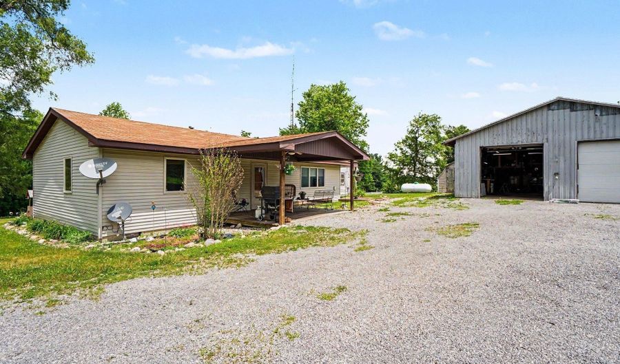 7485 W 50 N, Angola, IN 46703 - 2 Beds, 2 Bath