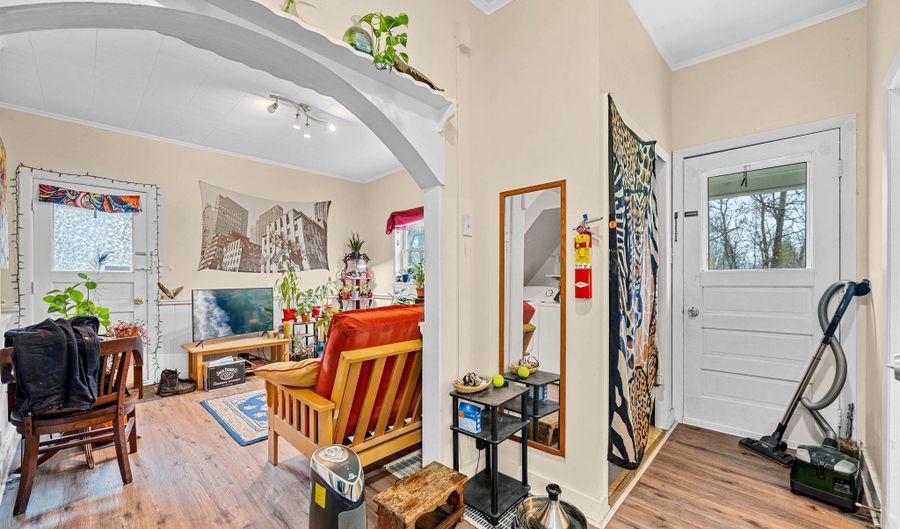 119 Prospect St, Barre, VT 05641 - 4 Beds, 2 Bath