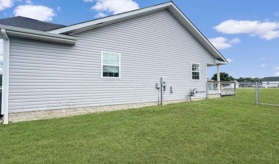306 Wells Purdom Dr, Almo, KY 42020 - 3 Beds, 2 Bath