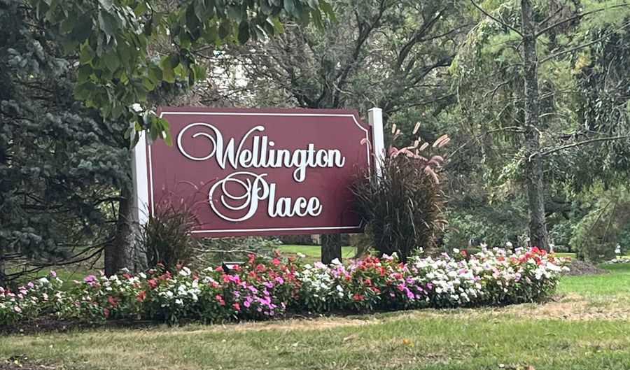 315 Wellington Pl, Aberdeen, NJ 07747 - 2 Beds, 1 Bath