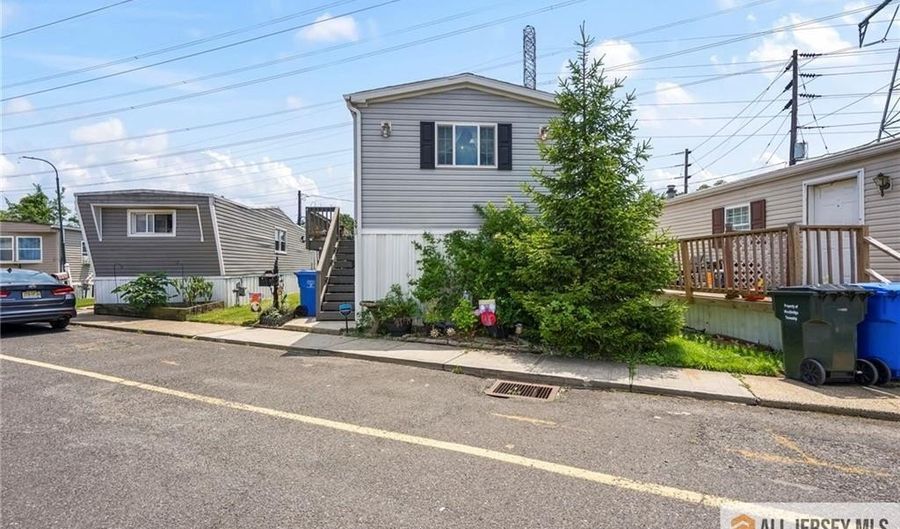 59 Helen Ave, Avenel, NJ 07001 - 2 Beds, 1 Bath