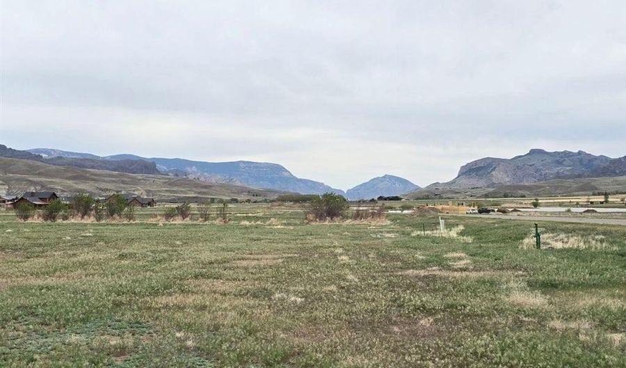 38 Stillwater Dr, Cody, WY 82414 - 0 Beds, 0 Bath