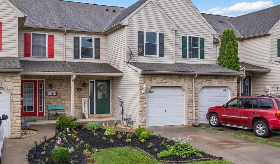 8067 HERITAGE Dr, Alburtis, PA 18011 - 3 Beds, 3 Bath
