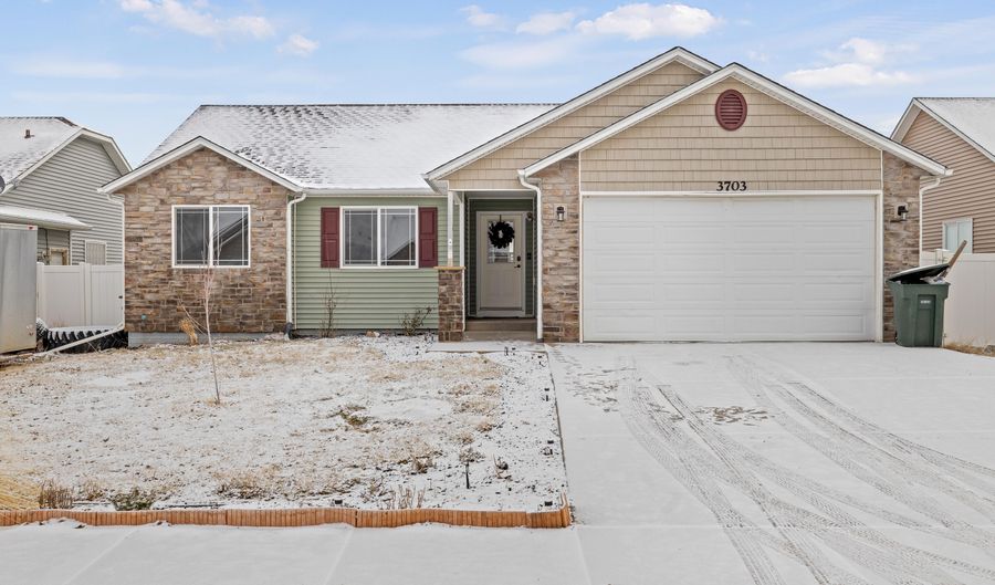 3703 Chippewa Ave, Gillette, WY 82718 - 5 Beds, 2 Bath