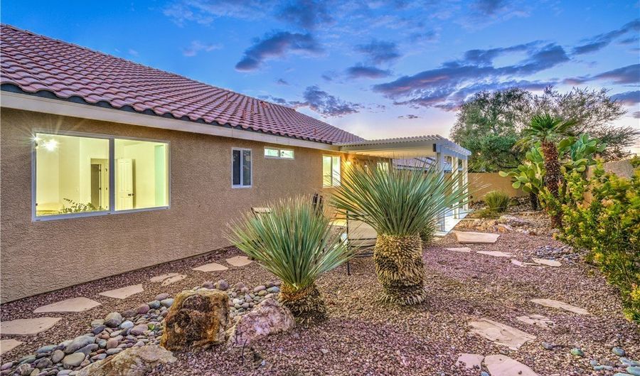676 Pansy Pl, Henderson, NV 89052 - 3 Beds, 2 Bath