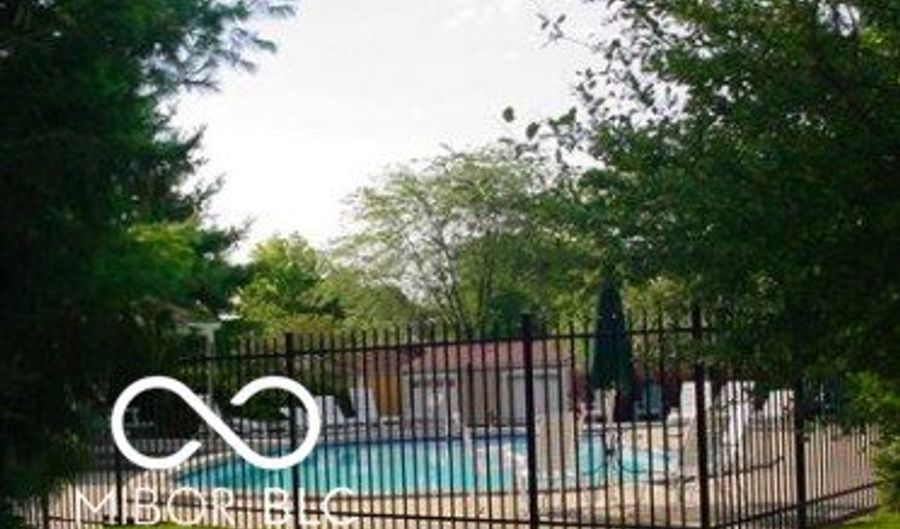 5177 Fairway Dr, Avon, IN 46123 - 3 Beds, 3 Bath