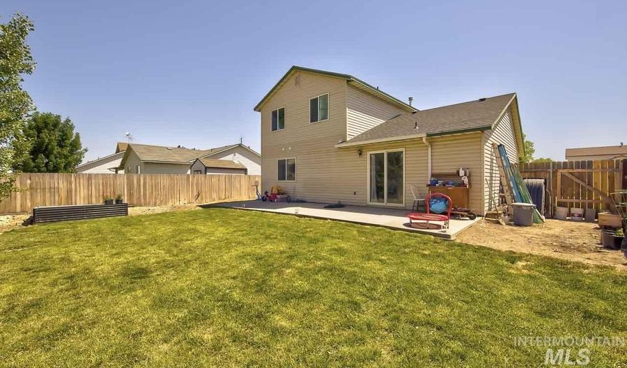 5008 Princeton Ave, Caldwell, ID 83607 - 3 Beds, 3 Bath
