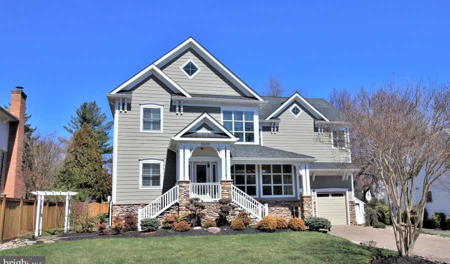 5905 LONE OAK Dr, Bethesda, MD 20814 - 5 Beds, 5 Bath
