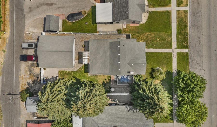 359 S Shilling St, Blackfoot, ID 83201 - 5 Beds, 2 Bath