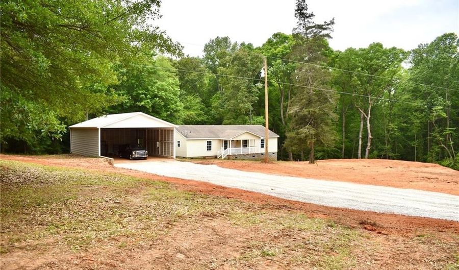 119 Fowler Rd, Anderson, SC 29625 - 3 Beds, 2 Bath
