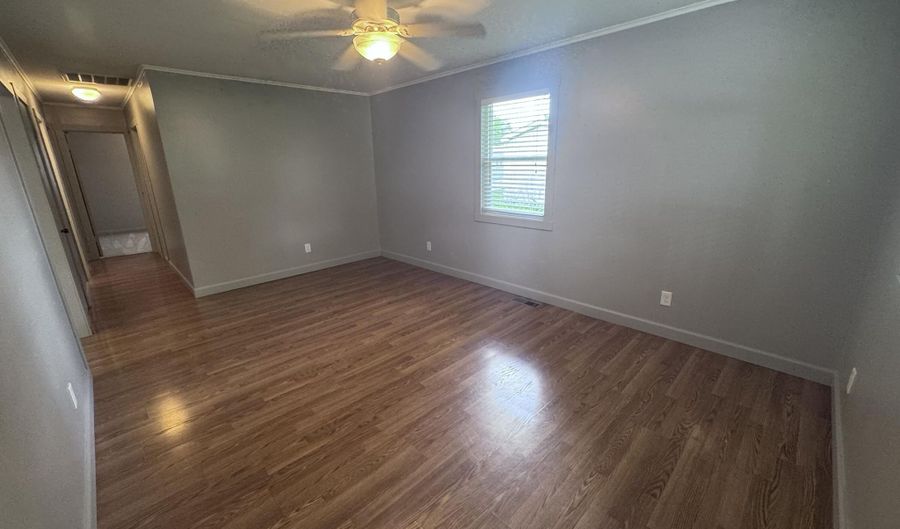 715 N Johnson St, Ada, OH 45810 - 4 Beds, 1 Bath