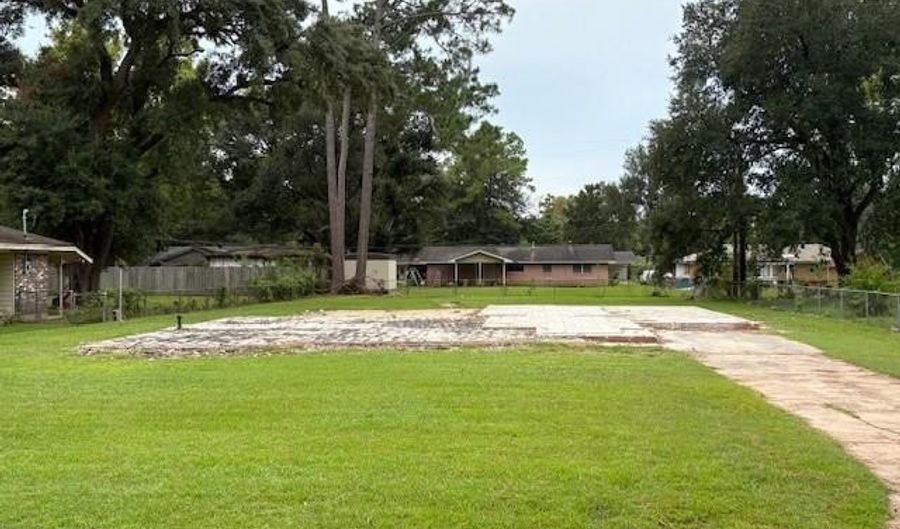 5114 LISA St, Alexandria, LA 71301 - 0 Beds, 0 Bath