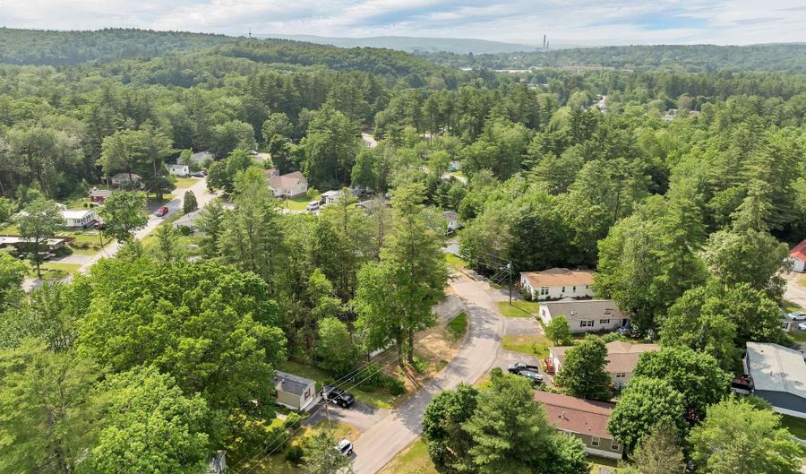 7 Emile Dr, Allenstown, NH 03275 - 2 Beds, 1 Bath