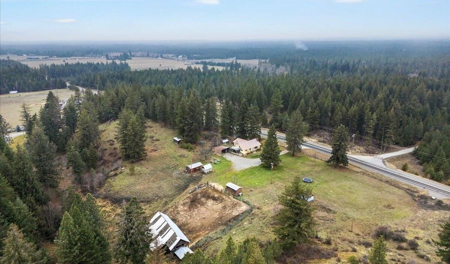 13700 E Bunco Rd, Athol, ID 83801 - 3 Beds, 2 Bath