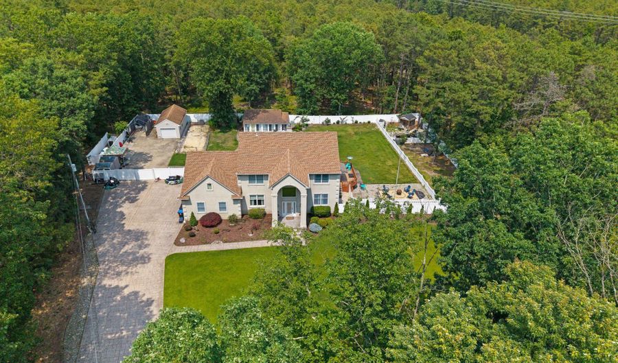 1248 MAPLE Ave, Atco, NJ 08004 - 4 Beds, 3 Bath