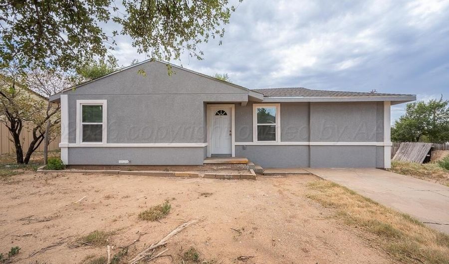 416 Maple St, Amarillo, TX 79107 - 2 Beds, 1 Bath